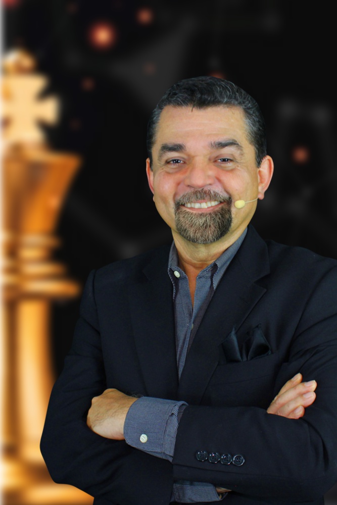 Ernesto Yturralde, Facilitador de Talleres de Negociación Estratégica